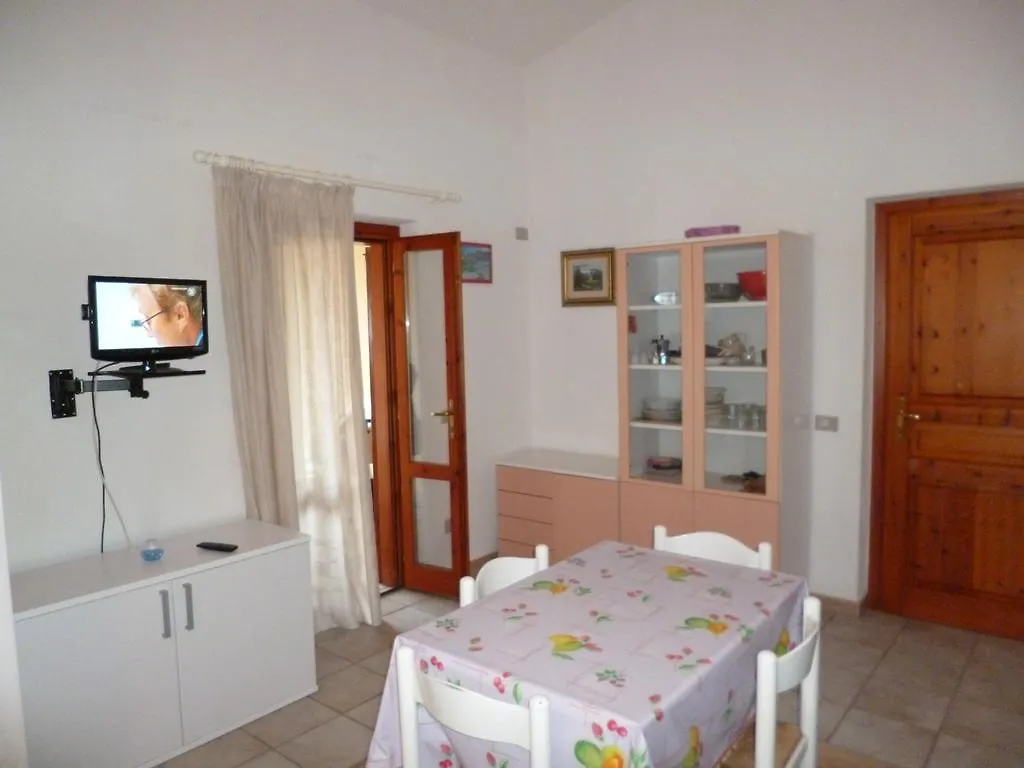 Residence Il Geranium San Teodoro (Sardinia)